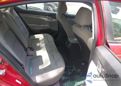 2017 Hyundai Elantra Se z USA, uszkodzony, nr VIN KMHD74LF4HU391674